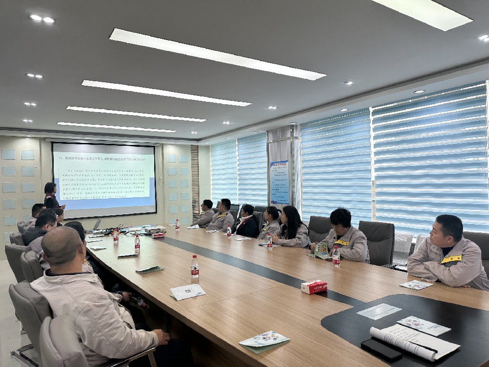 感謝衛(wèi)建委、中醫(yī)院來(lái)河北京冀防爆宣講義診